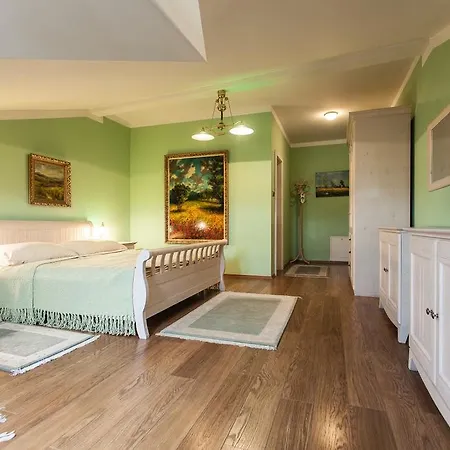 Boutique Carpe Diem פרשוב